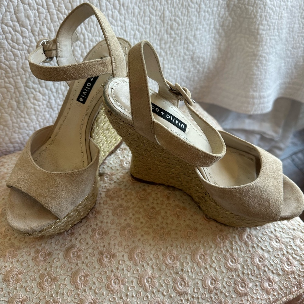 Alice + Olivia Wedges